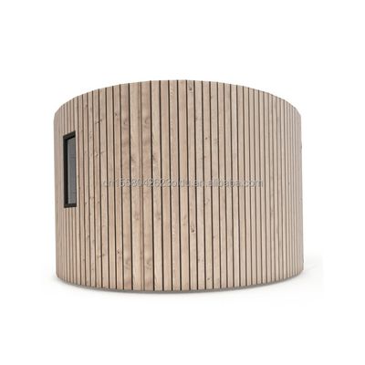 Gepersonaliseerde kleur gegalvaniseerd stalen vierkantbuizen Hoofdstructuur Geprefabriceerd houten rond huis Tuin Hotel Houten huis