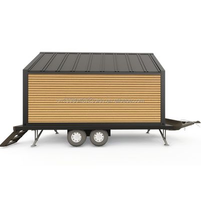 Gegalvaniseerde stalen vierkantbuizen Moderne driehoekige houten container huis op wielen voor buiten koffie verkoop en design stijl