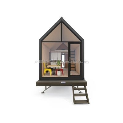 Gegalvaniseerde stalen vierkantbuizen Moderne driehoekige houten container huis op wielen voor buiten koffie verkoop en design stijl