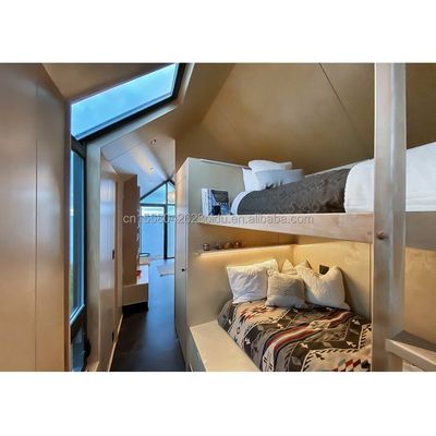 Modern ontwerp prefab huis muur 75mm Wave Sandwich Panel 20ft opvouwbaar container huis op wielen