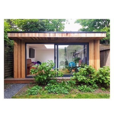 Voorgefabriceerde zonnesalons Glashuizen Uitbreidbare houten containerhuis met uitbreidbaar ontwerp