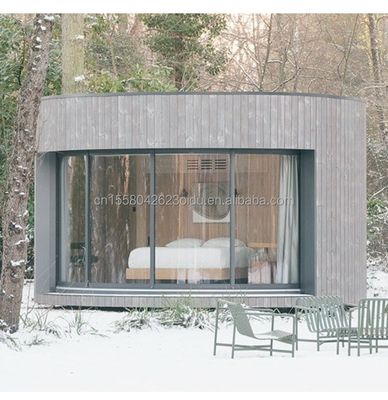 Lichte staalcontainerhuis met een badkamer, een keuken en aluminiumalloy ramen