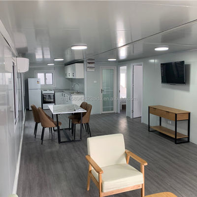 Prefab 40Ft 20Ft Container House Hurricane-proof Uitbreidbaar 2 slaapkamers Villa Draagbare Home Sandwich Panel Modern Design