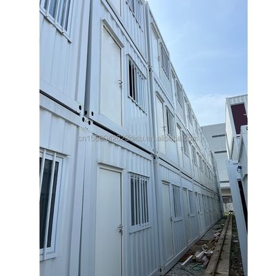 Buitenkantoor Huis Draagbare modulaire platte verpakking Voorafgebouwde staalcontainer met wand 50/75/100mm Wave Sandwich Panel