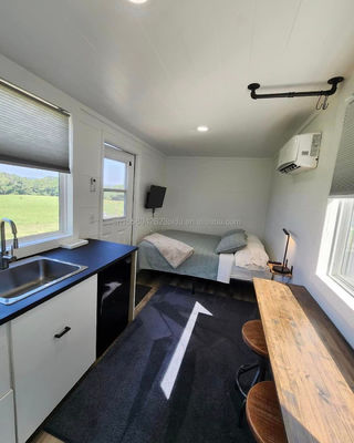 Gegalvaniseerde stalen vierkante buizen Hoofdstructuur Prefab huis voor 20ft of 40ft Modern Luxe Villa Home