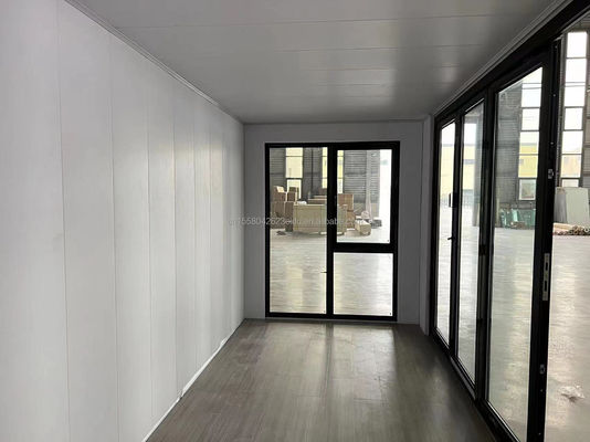 Gepersonaliseerde kleur 20ft Living Container Home Prefabricated Tiny House met gegalvaniseerde stalen vierkantbuizen en modulair ontwerp