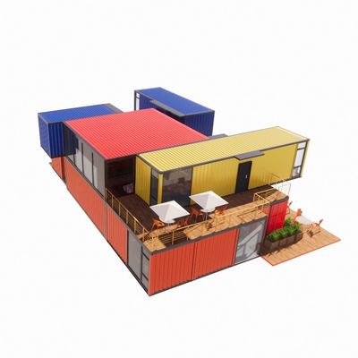 Gegalvaniseerde stalen vierkantbuizen Hoofdstructuur voor aanpassing Moderne prefab containerhuizen Aluminiumlegeringsvensters