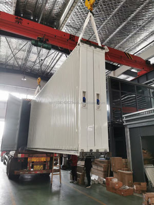 Hoofdstructuur Gegalvaniseerde stalen vierkantbuizen Prefabricated Tiny Container House in aangepaste kleur voor buitenwonen