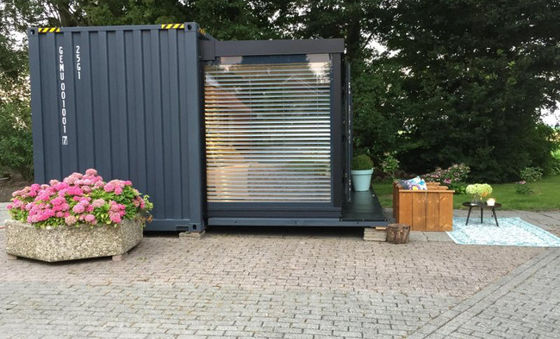 Gepersonaliseerde kleur 20ft Shipping Container Bar Prefabricated House Drawer Type Push-Pull Expansion Container Huis Woonkamer