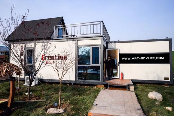 Hotel staalframe gegalvaniseerd stalen buigbaar platte verpakkingscontainer voor 20ft medische kliniek isolatie kamer wit aangepast glazen huis